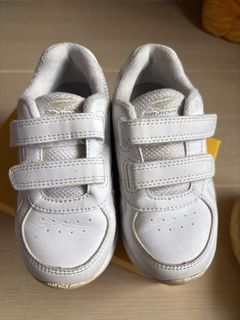 （分類：）位於 。 由 siu123321 提交（商品編號 1455699194，圖片 1）。簡介： 。