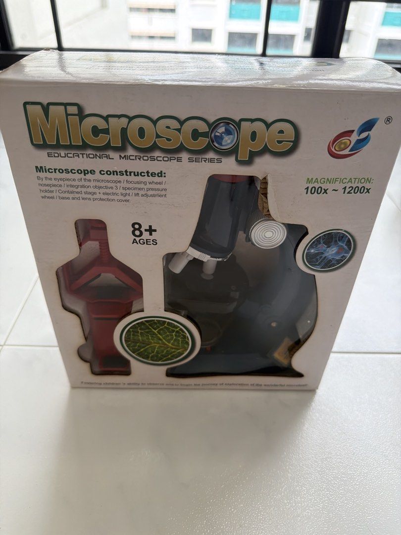 Educational Microscope (Category: Educational & Learning Toys) located in Singapore. Submitted by swelwin81 (Listing ID 1455694986, Image 1). Description: .