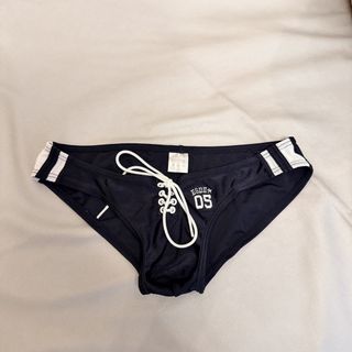 （分類：）位於 。 由 ericriclau 提交（商品編號 1455812510，圖片 1）。簡介： 。