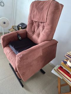 (Category: ) located in . Submitted by jzdolcefarnienta (Listing ID 1455724653, Image 1). Description: .