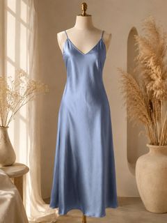 (Category: ) located in . Submitted by auntiescloset1012 (Listing ID 1455708014, Image 1). Description: .