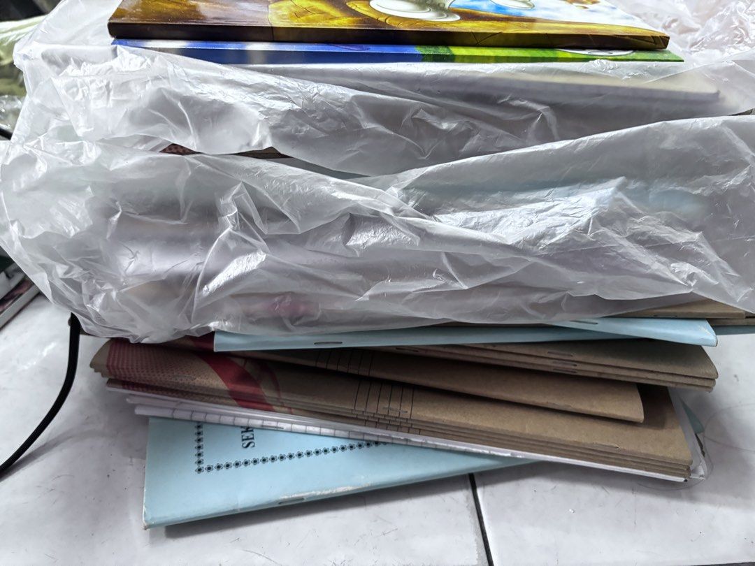 empty notebook (Category: Stationery & School Supplies) located in Butterworth. Submitted by jachquelinetae (Listing ID 1455768424, Image 1). Description: a6 size - take all at rm40 a4 size - take all at rm30 Take all a6 and a4 at rm60 Self collect/ lalamove at Penang Butterworth raja uda Delivery depends on courier .