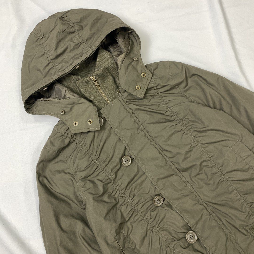 Estacot bomber military-type jacket (Category: Coats, Jackets and Outerwear) located in Baguio. Submitted by been.aged_ph (Listing ID 1455675453, Image 3). Description: 𝚂𝚒𝚣𝚎: fits up to M 𝙳𝚒𝚖𝚎𝚗𝚜𝚒𝚘𝚗𝚜: 20 x 23 𝙲𝚘𝚗𝚍𝚒𝚝𝚒𝚘𝚗: Very Good 𝙸𝚜𝚜𝚞𝚎: none Model Height: 5' 7".