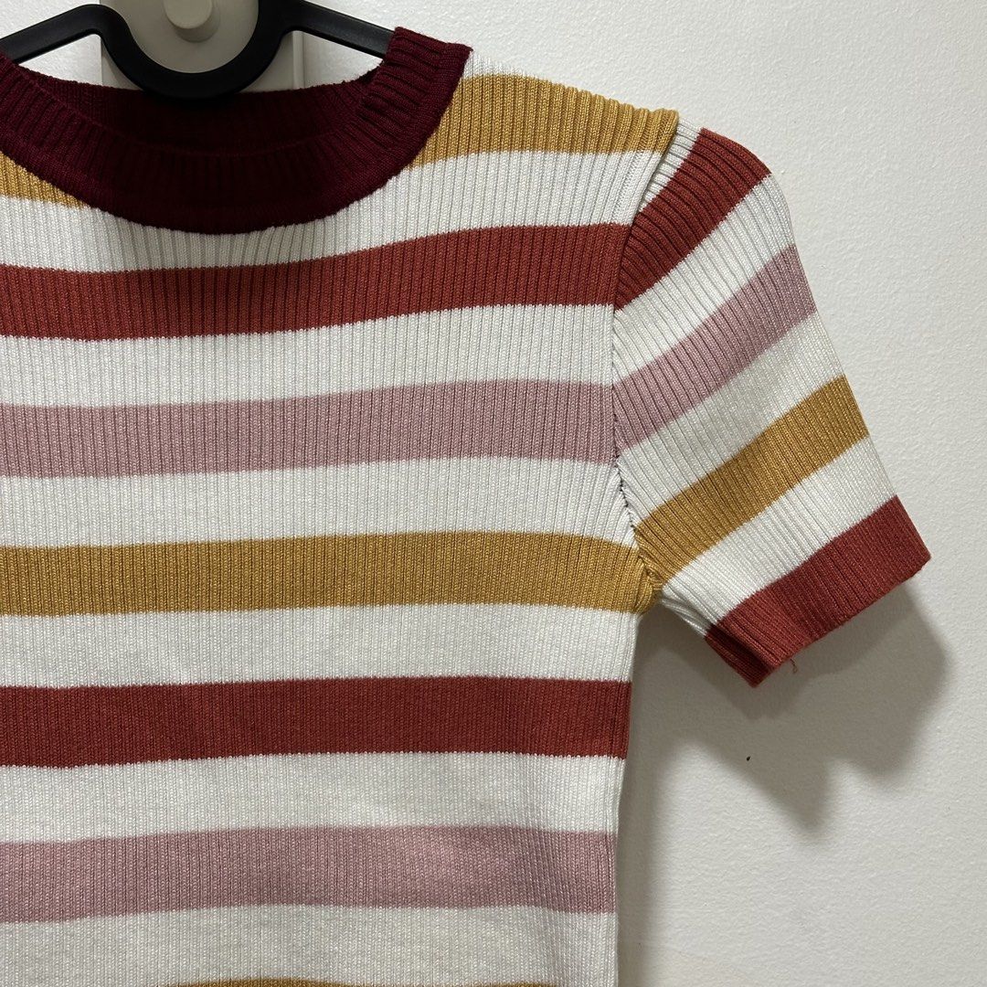 (F) Vintage Stripes Shirt (Category: Shirts) located in Dagupan City. Submitted by kc.declutters (Listing ID 1455840181, Image 3). Description: From Bangkok - freesize, stretchable. Can fit XS-Medium (I am size Small for reference).
