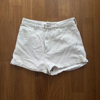 (Category: ) located in . Submitted by bagfulofclothes (Listing ID 1455742129, Image 1). Description: .