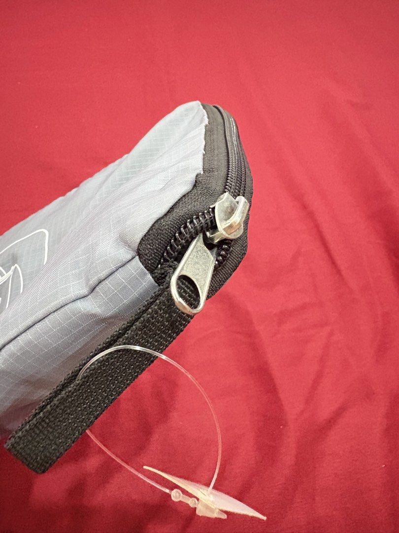 Foldable Duffle Bag (Category: Belt bags, Clutches and Pouches) located in Calamba. Submitted by tripleceedoubletwo (Listing ID 1455725859, Image 3). Description: Brown canvas tote bag. Stylish and spacious..