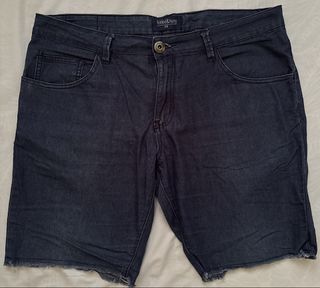 (Category: ) located in . Submitted by prlvdthgss (Listing ID 1455726095, Image 1). Description: .