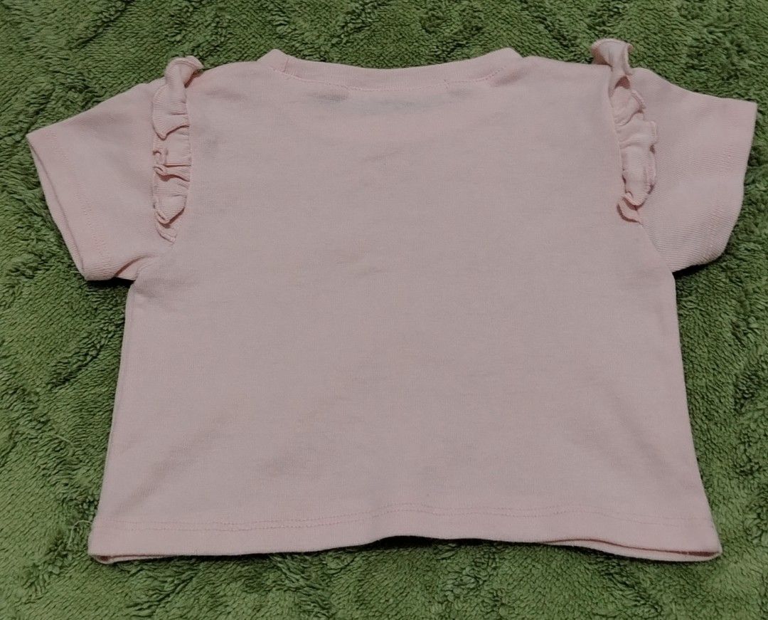 FREEBIE! ₱200+ PURCHASE (Category: Babies & Kids Fashion) located in Rizal. Submitted by zhellieme (Listing ID 1455826967, Image 2). Description: -Pink Ruffle Sleeve T-Shirt Size 2T - Adorable pink t-shirt from Justkids - Features cute ruffle details on the sleeves - Ideal for everyday wear - Easily pairs with shorts or skirts -Get this FREE clothing item with a minimum purchase of ₱200!.
