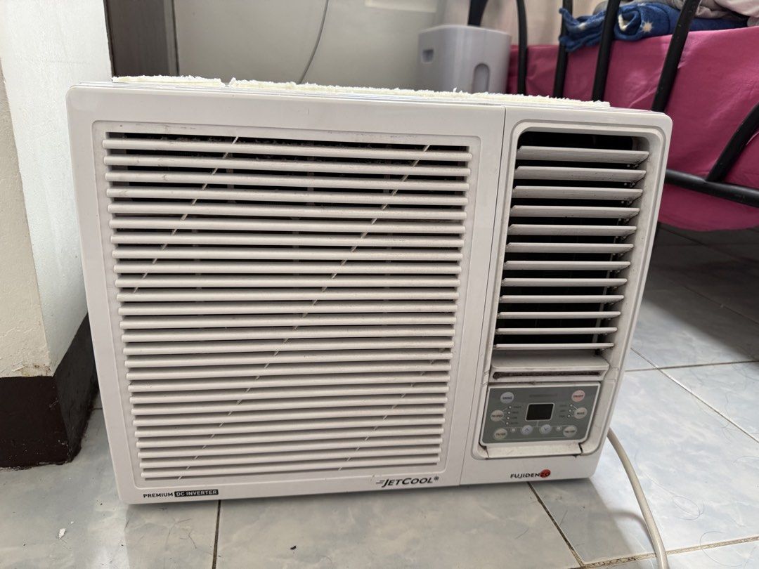 Fujidenzo JetCool Premium DC Inverter Window Type Aircon (Category: Air Conditioning and Heating) located in Manila. Submitted by keirab091090410 (Listing ID 1455784008, Image 1). Description: - Fujidenzo JetCool Window Type Aircon 1 HP - DC Inverter Technology for energy efficiency - Unit is in good working condition - With remote (need battery replacement tho) - Replaced with new wire since the outlet was too loose - Reason for selling: not fit