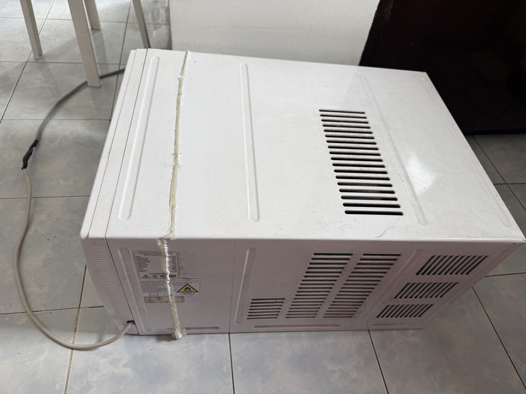 Fujidenzo JetCool Premium DC Inverter Window Type Aircon (Category: Air Conditioning and Heating) located in Manila. Submitted by keirab091090410 (Listing ID 1455784008, Image 2). Description: - Fujidenzo JetCool Window Type Aircon 1 HP - DC Inverter Technology for energy efficiency - Unit is in good working condition - With remote (need battery replacement tho) - Replaced with new wire since the outlet was too loose - Reason for selling: not fit