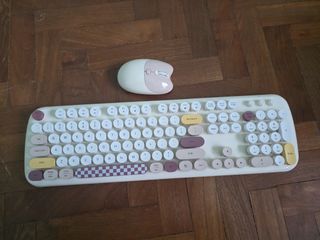 (Category: ) located in . Submitted by reeyoon (Listing ID 1455757402, Image 1). Description: .