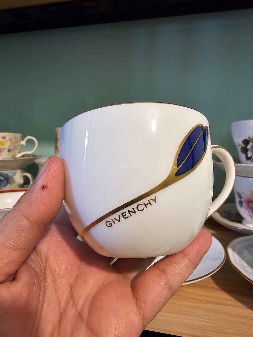 SALE❗GIVENCHY Duo - Blue Leaf (Category: Coffee & Tea Tableware) located in Quezon City. Submitted by senyoramaria (Listing ID 1455677713, Image 2). Description: GIVENCHY Blue Leaf Bone China Made in Japan Smaller than regular cup. Php750❗.