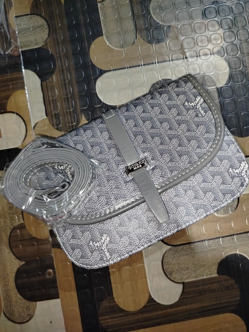 GOYARD SLINGBAG (Category: Sling Bags) located in Cebu City. Submitted by twoo.stonedd (Listing ID 1455844297, Image 2). Description: GOYARD SLINGBAG LIMITED STOCKS ONLY DM IF SURE BUYER UNLI VC WITH ITEM CEBU CITY📌.