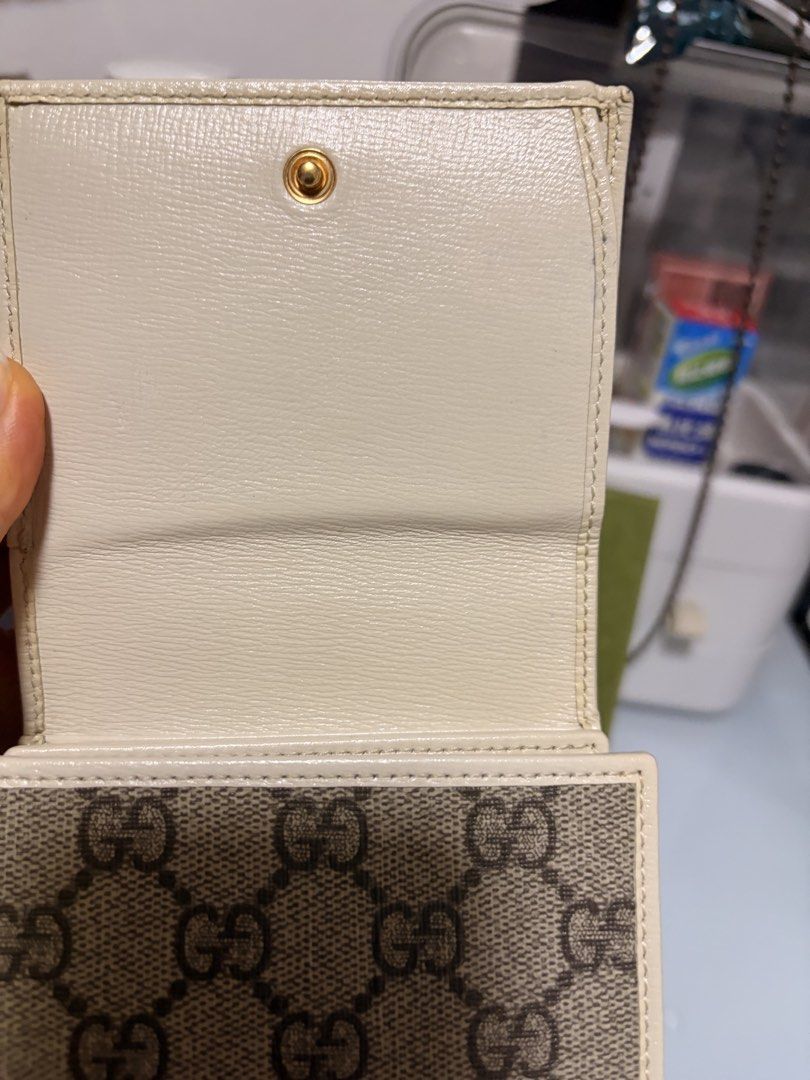 Gucci Horsebit Supreme Wallet (Category: Luxury Bags & Wallets) located in Manila. Submitted by mysuki_24 (Listing ID 1455851041, Image 3). Description: - Authentic Gucci wallet - Classic GG monogram canvas - Beige leather trim - Iconic horsebit detail on front - Interior card slots - Zip coin pocket - Comes with original box and dust bag - Ideal for everyday use This is a bigger size than the cardholder wallet and it has a cash pocket on the sid