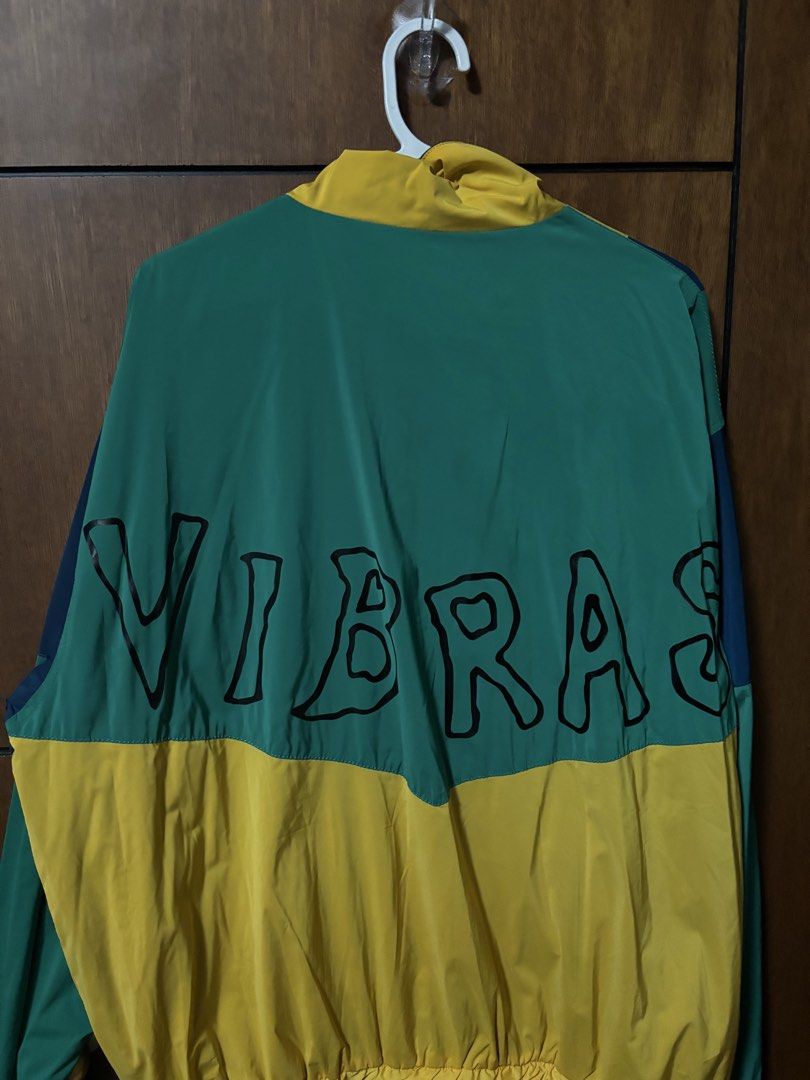 Guess x J. balvin Vibras Windbreaker Jacket (Category: Coats, Jackets and Outerwear) located in Muntinlupa City. Submitted by kdloading (Listing ID 1455733056, Image 2). Description: Guess x J.Balvin Vibras collaboration Rare jacket Oversize fit .