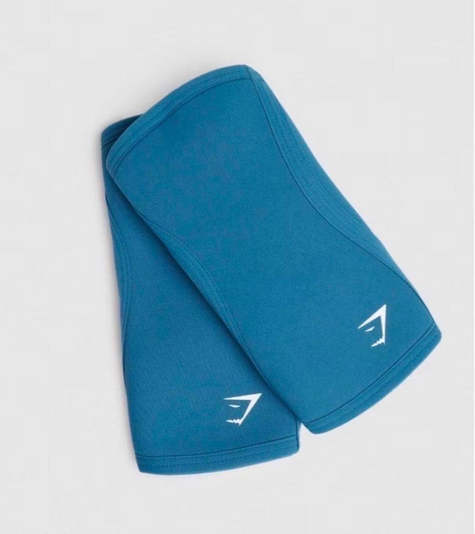 Gymshark Knee Pads Large (Category: Activewear) located in Davao. Submitted by marthascloset (Listing ID 1431301203, Image 1). Description: PN58.
