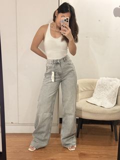 (Category: ) located in . Submitted by wardrobe_mnl (Listing ID 1455800376, Image 1). Description: .