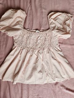 (Category: ) located in . Submitted by rewear_withlove (Listing ID 1455811642, Image 1). Description: .
