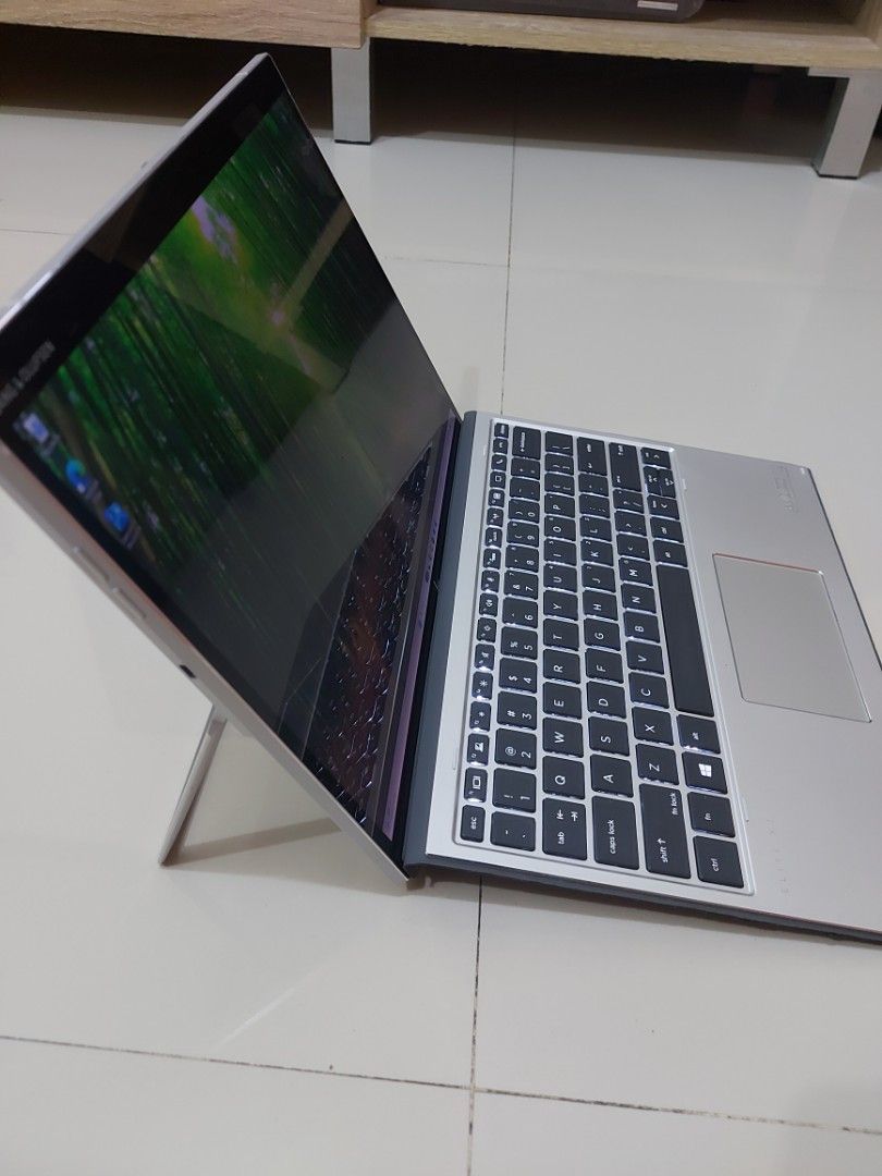 HP Elite x2 G4 Tablet Laptop (Category: Laptops & Notebooks) located in Manila. Submitted by matteoolaptops (Listing ID 1455793857, Image 3). Description: HP Elite x2 G4 Processor: Intel Core i5-8365U CPU @1.6GHz Memory: 8GB SSD: 256GB OS: Windows 11 64bit Touchscreen Unit with charger and pen.