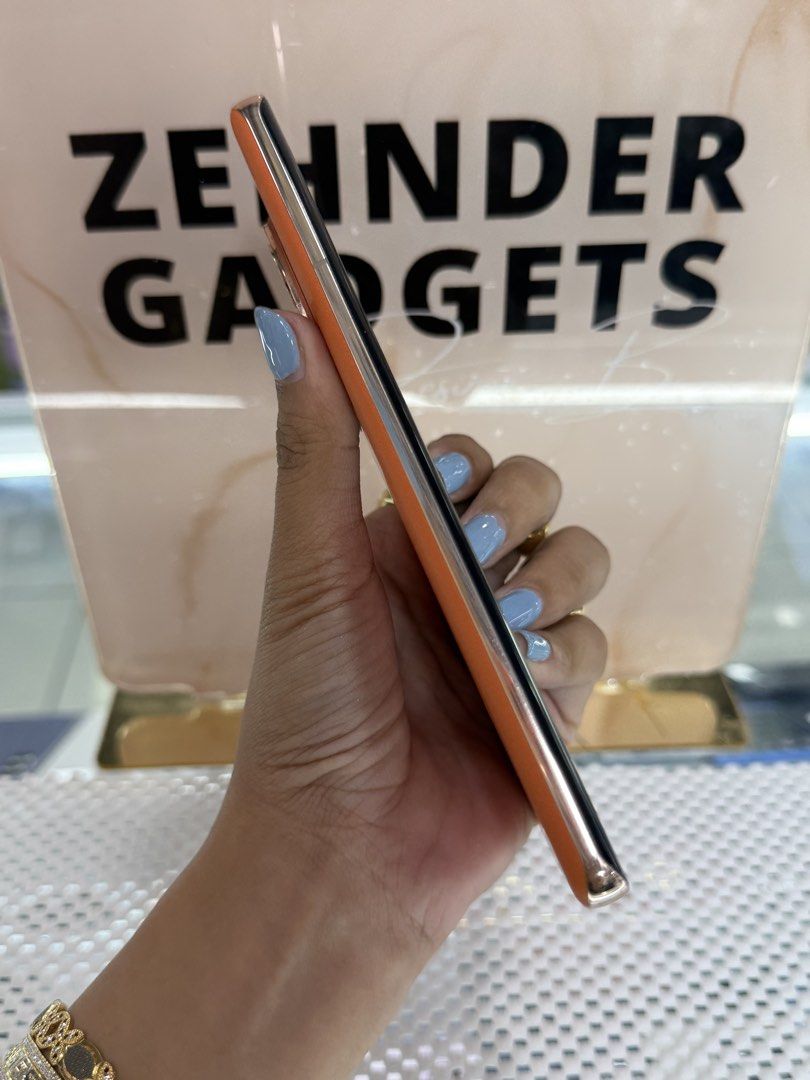 HUAWEI MATE 50 PRO 8/512GB OPENLINE (GLOBAL VERSION) (Category: Huawei) located in San Juan City. Submitted by desireebayal96 (Listing ID 1455796435, Image 2). Description: HUAWEI MATE 50 PRO * 8/512GB * DUAL SIM * OPENLINE * 64MP * 4700mAh * SNAPDRAGON 8+ GEN 1 * 97% SMOOTH * 95% BATTERY HEALTH * NO ISSUE * NO HISTORY OF REPAIR * WITH ORIGINAL 66W CHARGER NOTE: DI LANG MASYADONG MAKINIS. (PLEASE CHECK PHOTOS FOR YOUR REFERENCE) OPEN FOR COD SAME