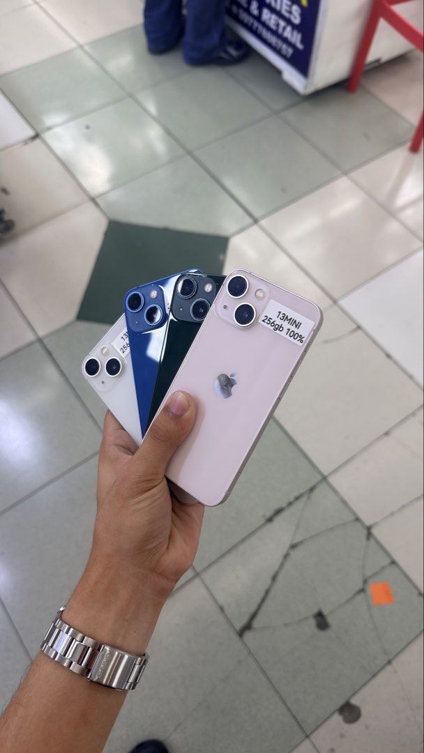 iPhone 13 Mini 256gb FU (Category: iPhone 13 Series) located in Manila. Submitted by carimgadgets (Listing ID 1455831069, Image 2). Description: .