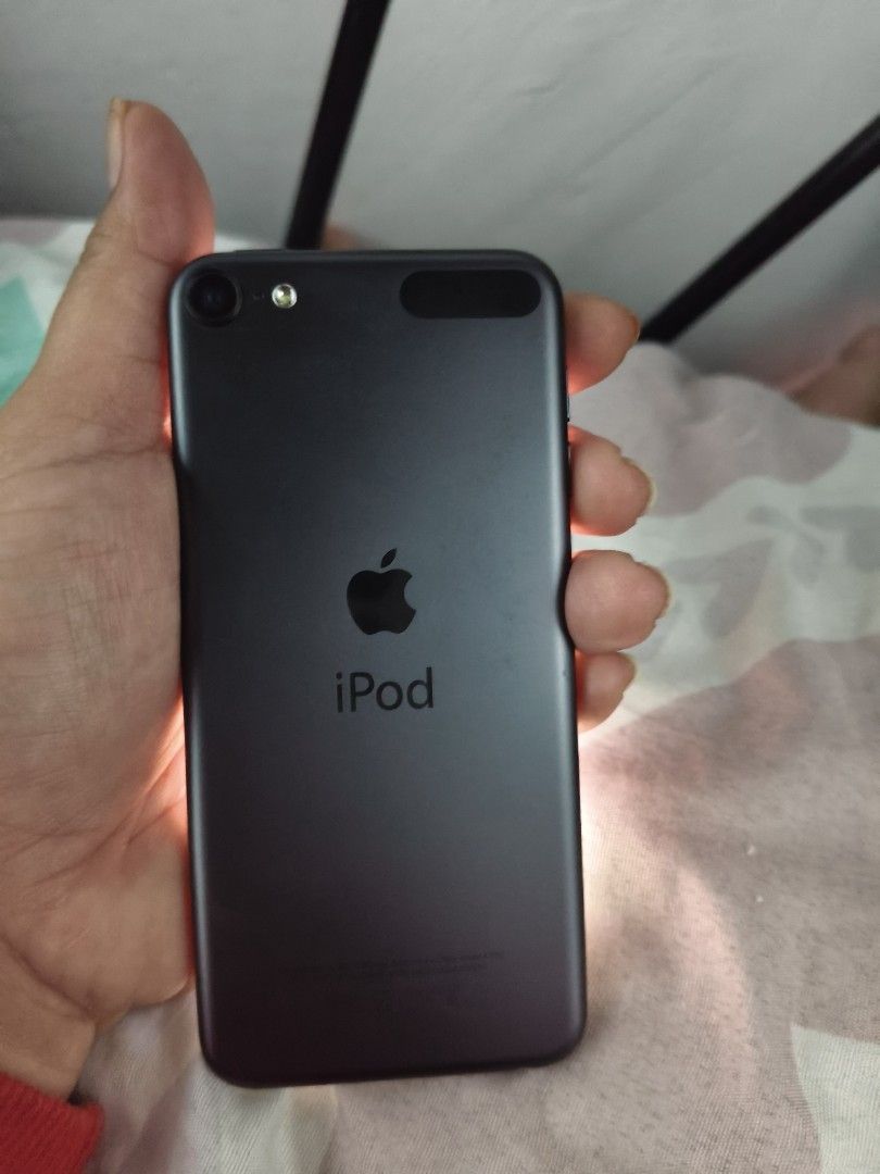 iPod touch (6th generation) 64GB (Category: Others) located in Quezon City. Submitted by anitagalan89774 (Listing ID 1455826653, Image 3). Description: iPod touch (6th generation) 64GB.