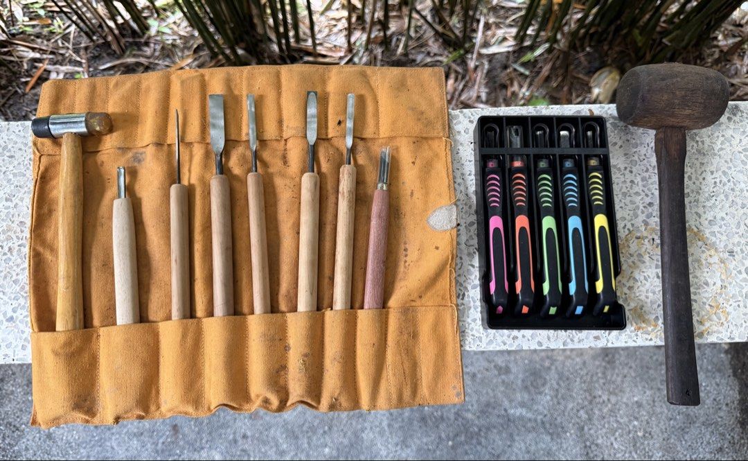 Japan Tsuki Nomi (chisels) (Category: Craft Supplies & Tools) located in Calamba. Submitted by transitory (Listing ID 1455690865, Image 1). Description: For Sale Japan Tsuki Nomi (wood chisel) Assorted and almost new with bag plus 2 mallets (wood and rubber/silicon ends) Set for ₱1,300 No parts out Calamba,Laguna location J&T or Lalamove c/o buyer Pm or contact 09165870869 Salamat .