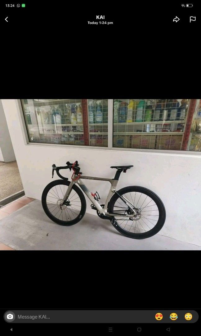 Java roadbike (Category: Bicycles) located in Singapore. Submitted by sleepingqueen. (Listing ID 1455802359, Image 1). Description: Java fuoco jair uci-certified(carbon frame),deca 50mm carbon wheels,java aero integrated carbon bar and 11 speed(Shimano 105 R7000) .weights around 8.6kg.