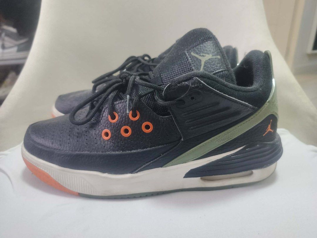 Jordan AuraMaxKids size 7Y (Category: Sneakers) located in Taguig. Submitted by ImpulzBuyer (Listing ID 1455692189, Image 1). Description: - Black Jordan sneakers with orange and green accents. - Lace-up closure for a secure fit. - Perforated toe box for breathability. - Visible Air cushioning in the sole for comfort. - Ideal for casual wear or light activities..
