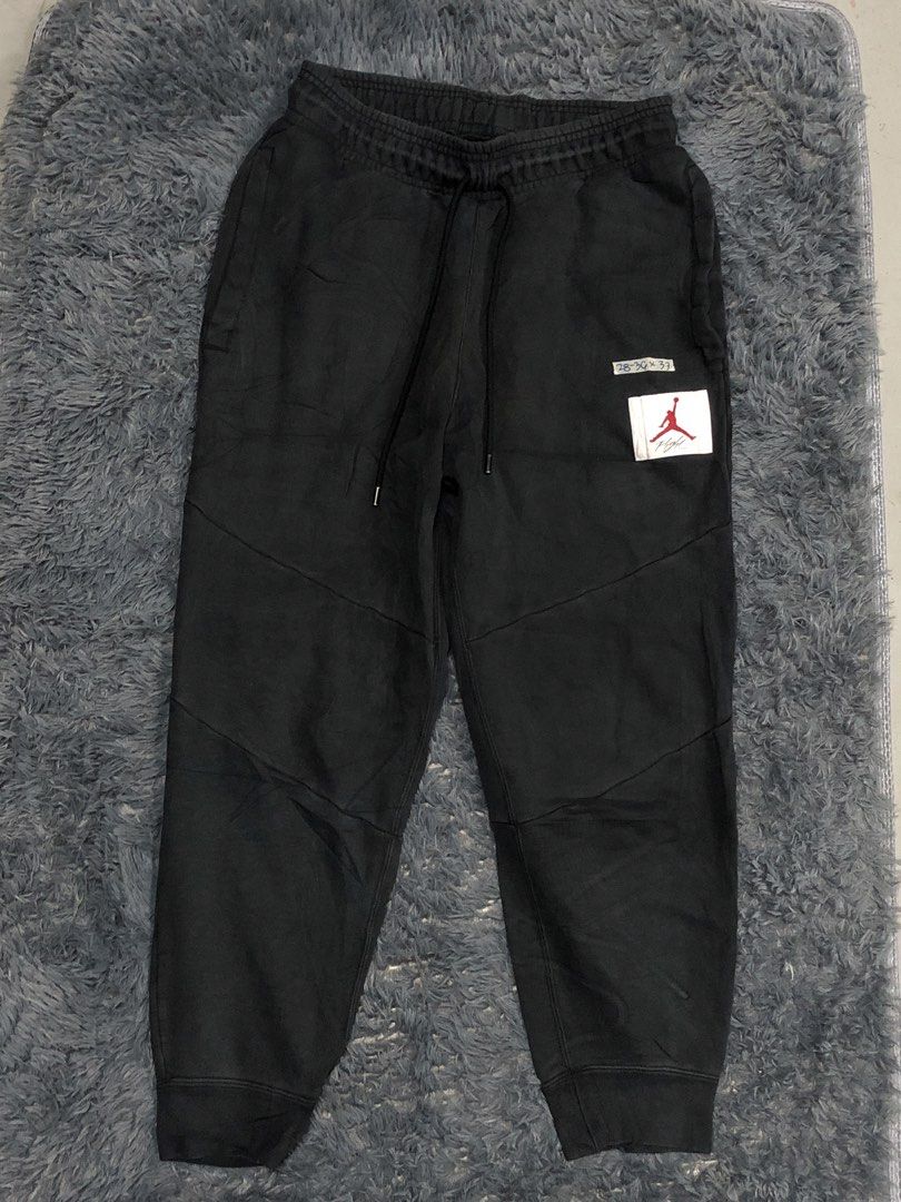 Jordan Flight (Category: Joggers) located in Manila. Submitted by raremountain00 (Listing ID 1455840283, Image 2). Description: Authentic Excellent condition No issue wash lang.