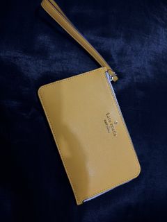 (Category: ) located in . Submitted by shopwithme2026 (Listing ID 1455809284, Image 1). Description: .
