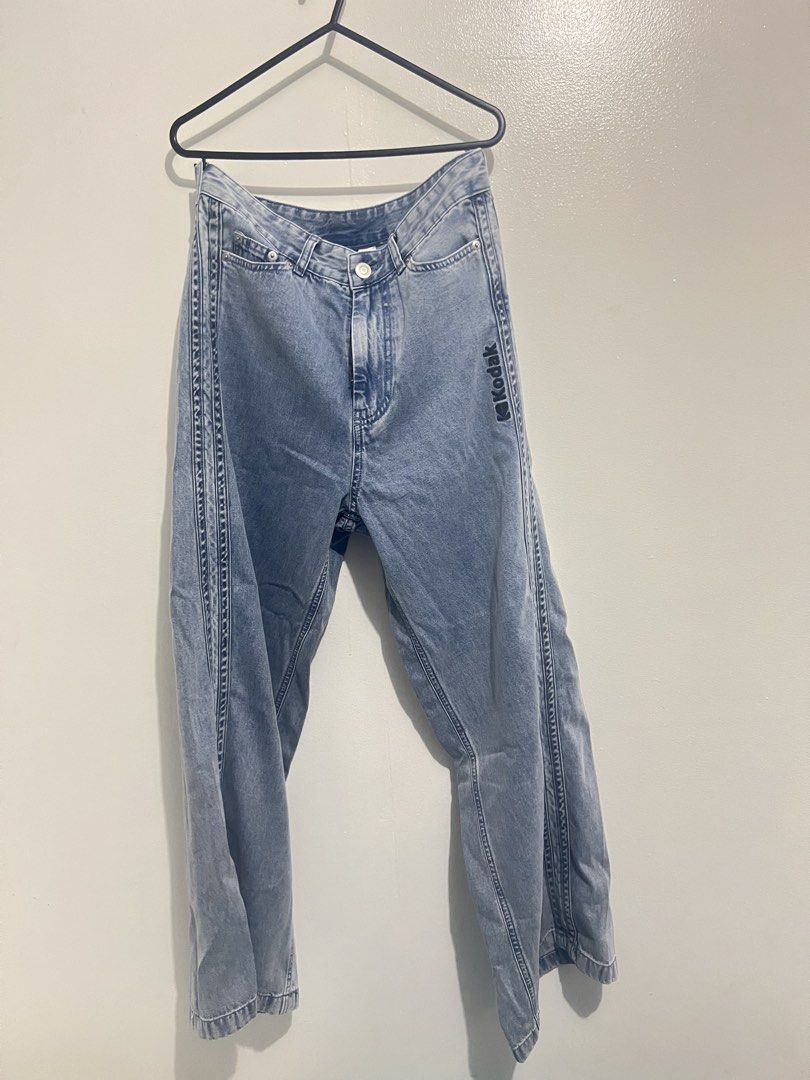 Kodak by H&M (Category: Jeans) located in Calamba. Submitted by _mrp_ (Listing ID 1455808227, Image 3). Description: never used. .