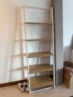 (Category: ) located in . Submitted by Mili.friends (Listing ID 1455698114, Image 1). Description: .