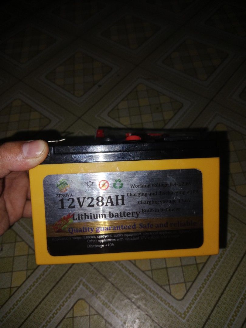 Lifepo4 battery (as pack) (Category: Electrical, Adaptors & Sockets) located in Malolos. Submitted by kabal28 (Listing ID 1455821543, Image 3). Description: 28ah and 30ah lifepo4 battery sama ko narin charger if gusto mo, unli testing chat mo lang ako para mapakita ko..