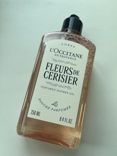 （分類：）位於 。 由 chloeee2 提交（商品編號 1455734396，圖片 1）。簡介： 。