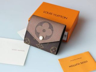 （分類：）位於 。 由 bellezza. 提交（商品編號 1455721306，圖片 1）。簡介： 。