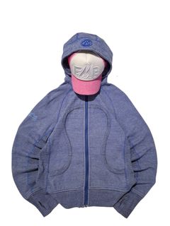 (Category: ) located in . Submitted by selected_thrifted (Listing ID 1452038213, Image 1). Description: .