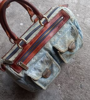 (Kategori: ) berada di . Dikirim oleh bag.second (ID iklan 1455854311, Gambar 1). Deskripsi: .