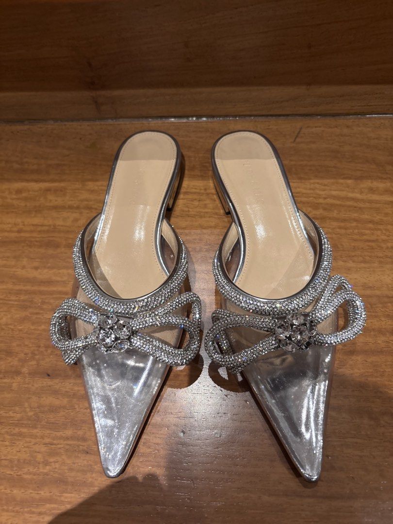 Mach & Mach Double Bow Glitter Flats/Slippers (Category: Slippers and slides) located in Pasig City. Submitted by d_cluttered (Listing ID 1455735215, Image 3). Description: Only used for a few events! Still slightly negotiable but no lowballing. RFS: major decluttering .