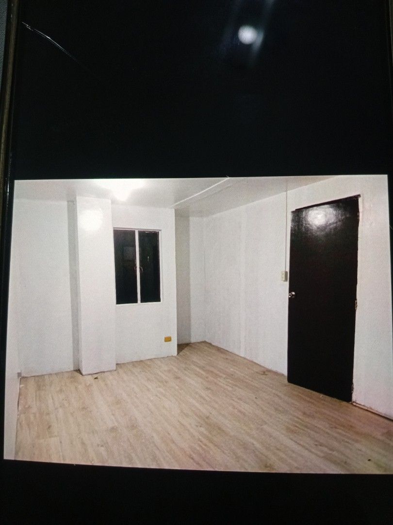 Makati 2br (Category: Apartments & Condos) located in Calamba. Submitted by lalimancera67 (Listing ID 1455784725, Image 3). Description: jdj suites, tanay st makati . 2 br 2tb unfurnished woth prkg.