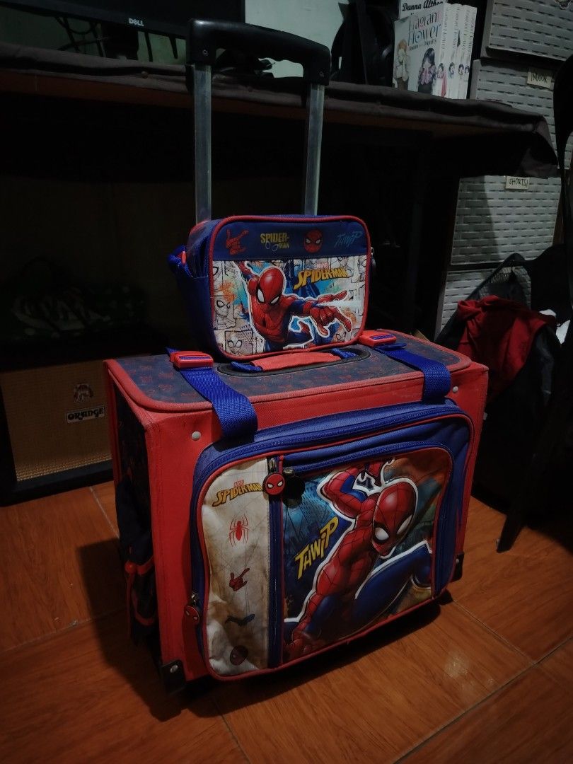 Marvel Spider-Man Box Type Trolley Stroller Bag Set - With Lunchbox (Category: Strollers) located in Manila. Submitted by henesei (Listing ID 1455771474, Image 1). Description: Pre-Loved Marvel Spider-Man Box Type Trolley Set Large house type with Lunchbag Used for 8mo ₱1,900 (negotiable).