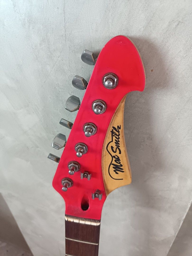 Max Smith Stratocaster-style Electric Guitar (Category: Musical Instruments) located in Bulacan. Submitted by elah29 (Listing ID 1455714657, Image 3). Description: .