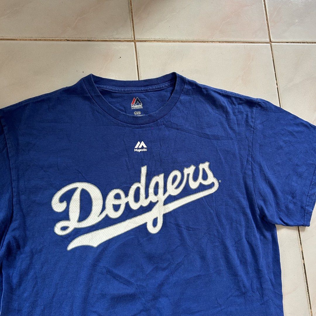 Mlb Dodgers 🔥 (Category: Activewear) located in Jinoba-an. Submitted by eegiboy (Listing ID 1455703265, Image 3). Description: Wts: Mlb dodgers 🔥 Size: Medium to large Dimes: 22/28 Vgood condition 🥰 Needwash 😘 400plussf Dm me if interested 📩 Thankyou🙏😇.