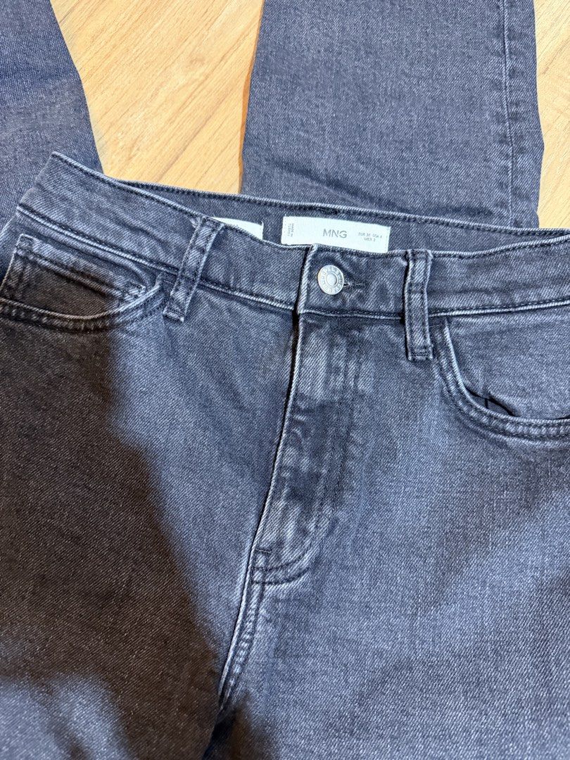 MNG Claudia Grey Denim Jeans (Category: Jeans) located in Makati City. Submitted by toneeann (Listing ID 1455794374, Image 1). Description: - MNG Claudia Grey Denim Jeans - Size: 4 US / 36 EUR - Wash: Dark Grey - Features: Classic five-pocket design, button and zip closure - Origin: Made in Turkey - Style: A great staple piece for any wardrobe.