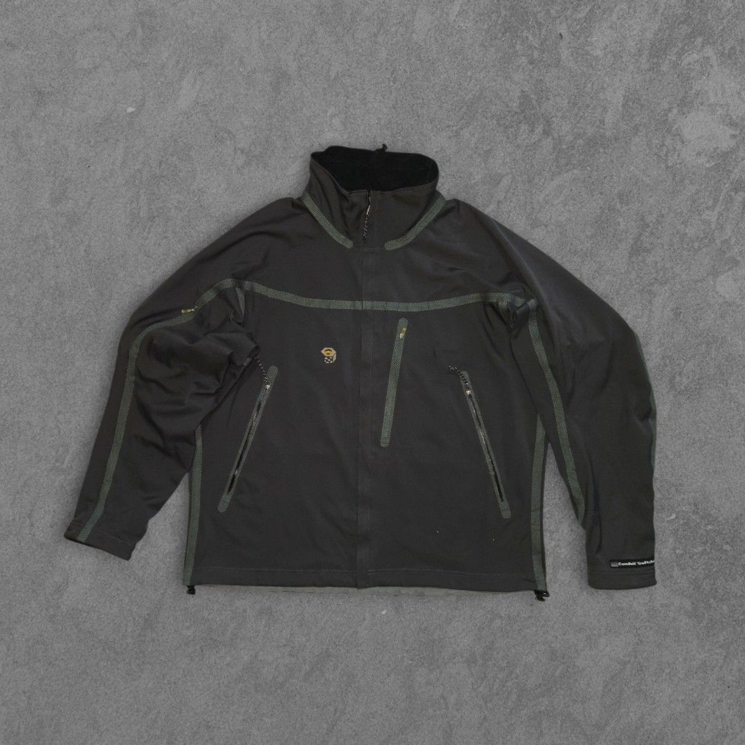 MOUNTAIN HARDWEAR CONDUIT SOFTSHELL WATERPROOF JACKET (Category: Coats, Jackets and Outerwear) located in Tagbilaran City. Submitted by grace.itw (Listing ID 1455717208, Image 2). Description: MOUNTAIN HARDWEAR CONDUIT SOFTSHELL WATERPROOF JACKET LIKE NEW XLARGE ON TAG 28x26 NO ISSUES FREE SHIPPING 1,550.