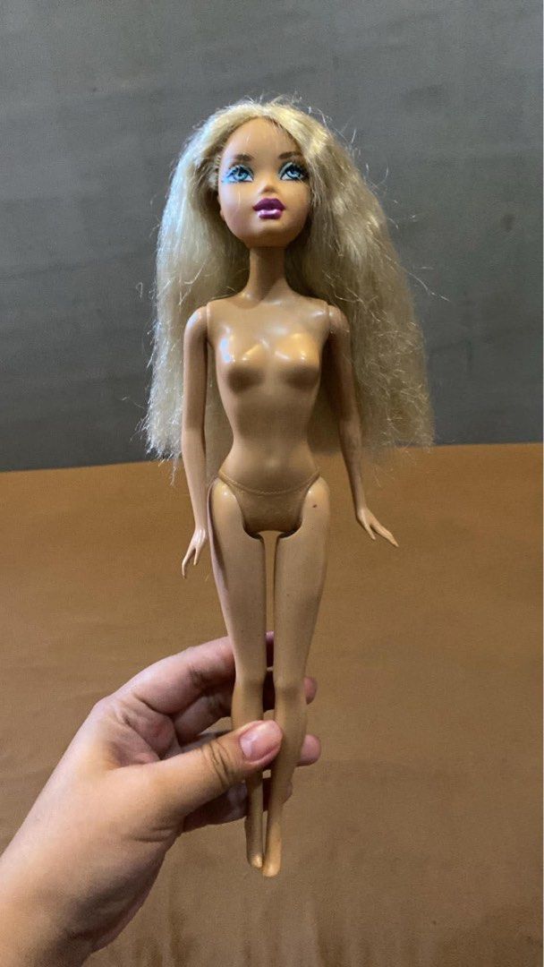 Myscene - No Clothes (Category: Kids Toys) located in Muntinlupa City. Submitted by universe13 (Listing ID 1449058707, Image 2). Description: Myscene 450 each - Lot of 6 Barbie dolls - All dolls are nude (no clothes included) - One doll has a detached head - Sold as a bundle Pm for more details Loc Muntinlupa .