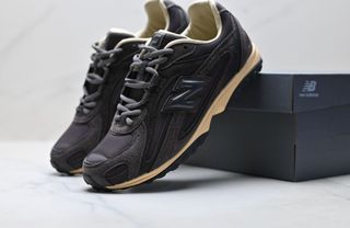 (Category: ) located in . Submitted by khai.uasneakers (Listing ID 1455828305, Image 1). Description: .