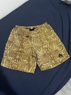 (Category: ) located in . Submitted by thriftthreadxx (Listing ID 1455821143, Image 1). Description: .