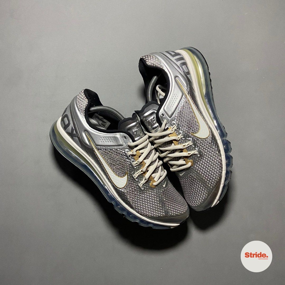 Nike Airmax 2013 "Metallic Silver" (Category: Sneakers) located in Iligan City. Submitted by strideph (Listing ID 1455756431, Image 1). Description: Nike Airmax 2013 “Metallic Silver” Size: 11 US / 45 EUR / 29 CM Condition: Excellent/Good as New 2499 only DM📩.