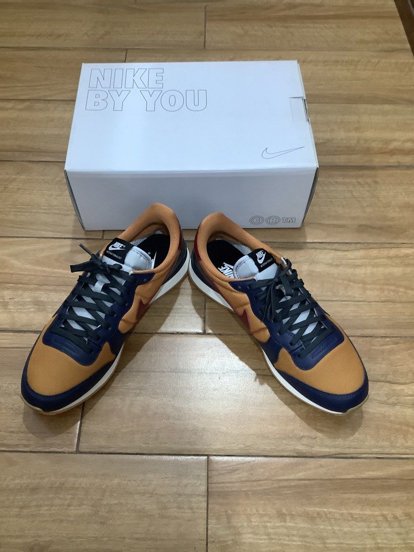 Nike Internationalist by you (Category: Casual Shoes) located in Manila. Submitted by rcruzm (Listing ID 1455693626, Image 1). Description: Selling a Nike Internationalist by you custom made shoe Size US 9.5 Bought $110 plus shipping RFS : wrong size .